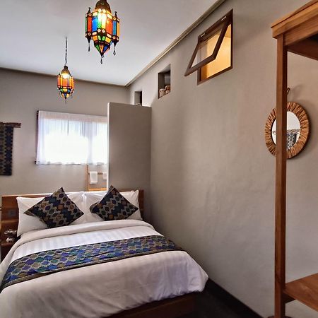 Dalai Tropical Hotel Kuta  Bagian luar foto