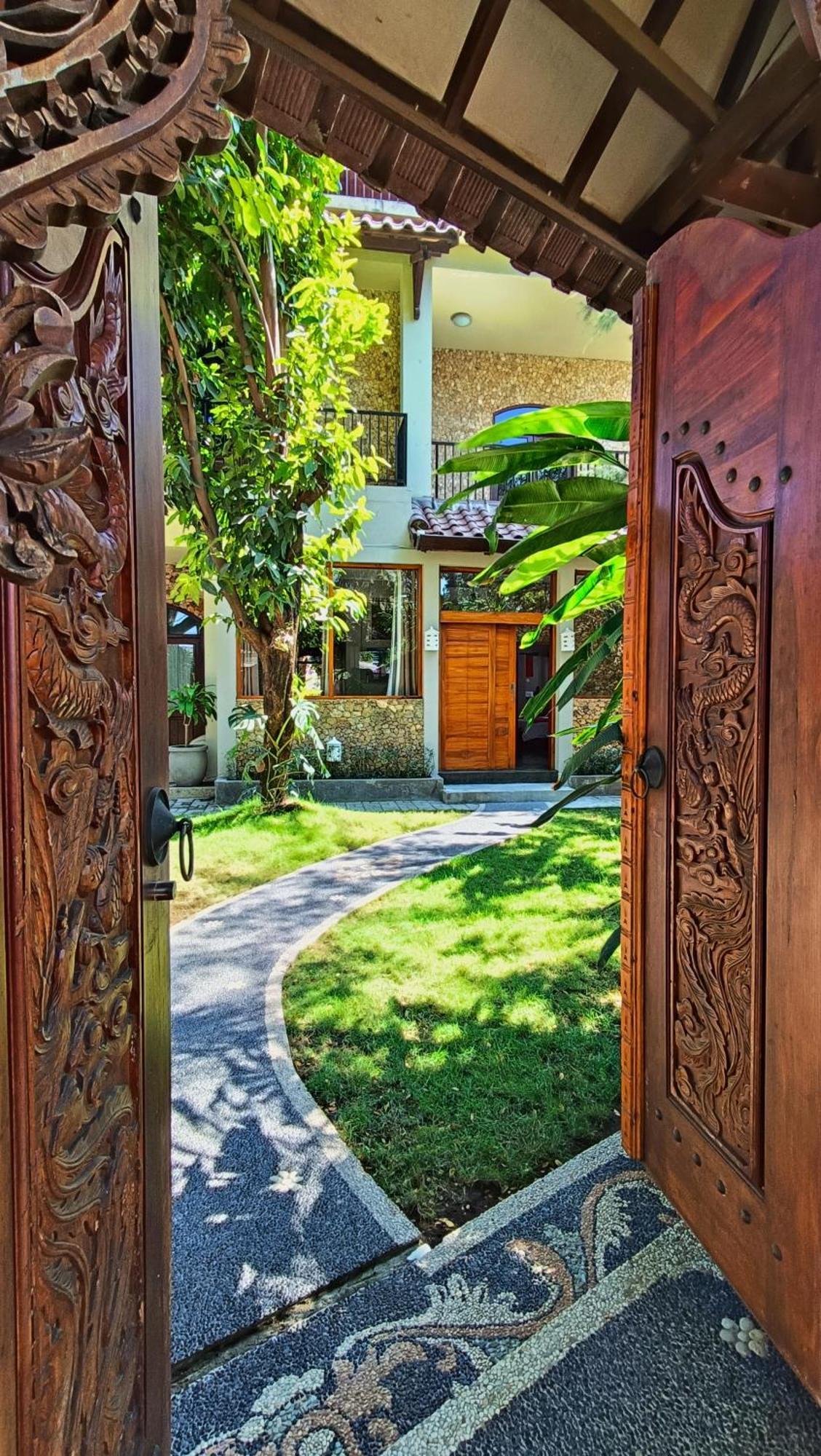 Dalai Tropical Hotel Kuta  Bagian luar foto