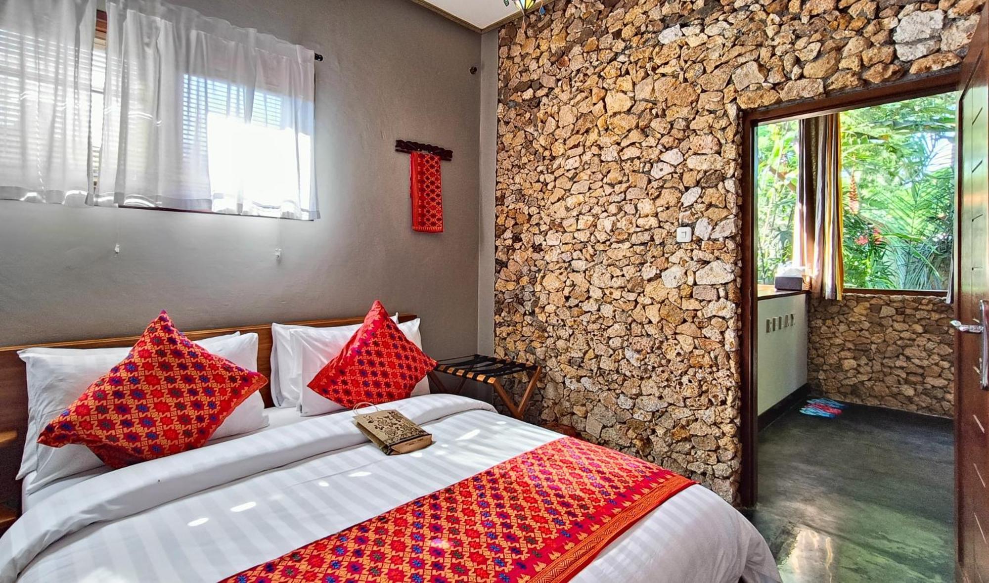 Dalai Tropical Hotel Kuta  Bagian luar foto