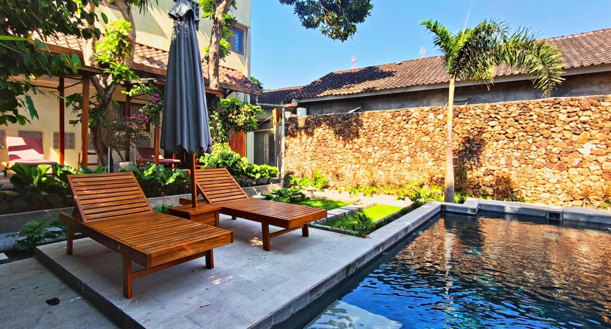Dalai Tropical Hotel Kuta  Bagian luar foto