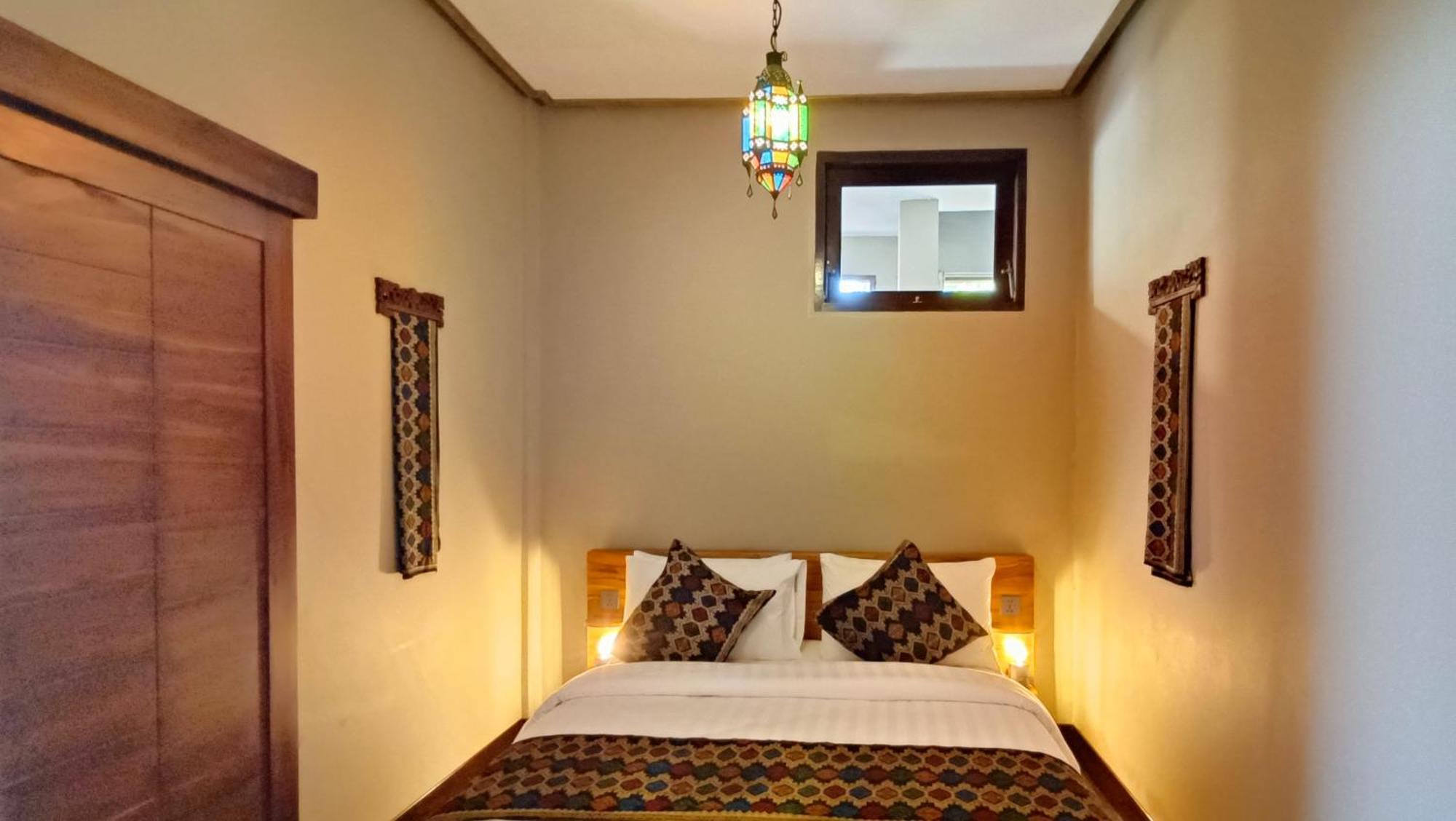 Dalai Tropical Hotel Kuta  Bagian luar foto